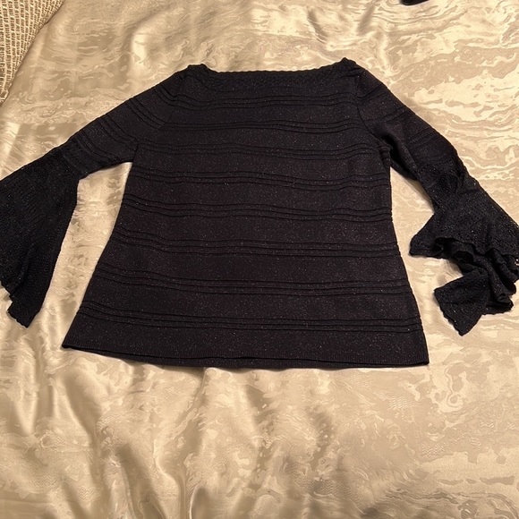 Brand new never worn White House Black Market navy blue sweater - Picture 4 of 4